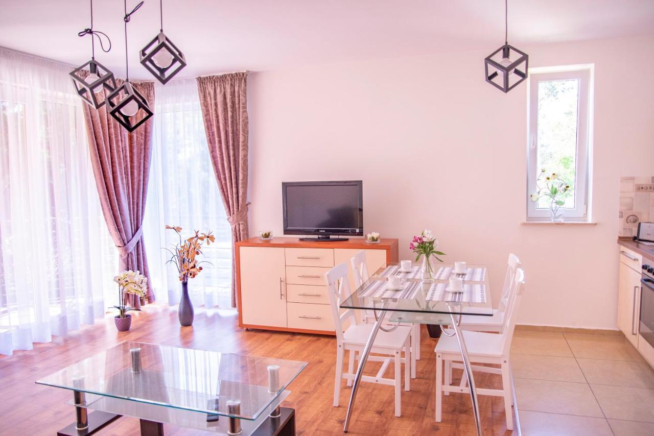 Apartamenty Kornel Pobierowo Ngoại thất bức ảnh